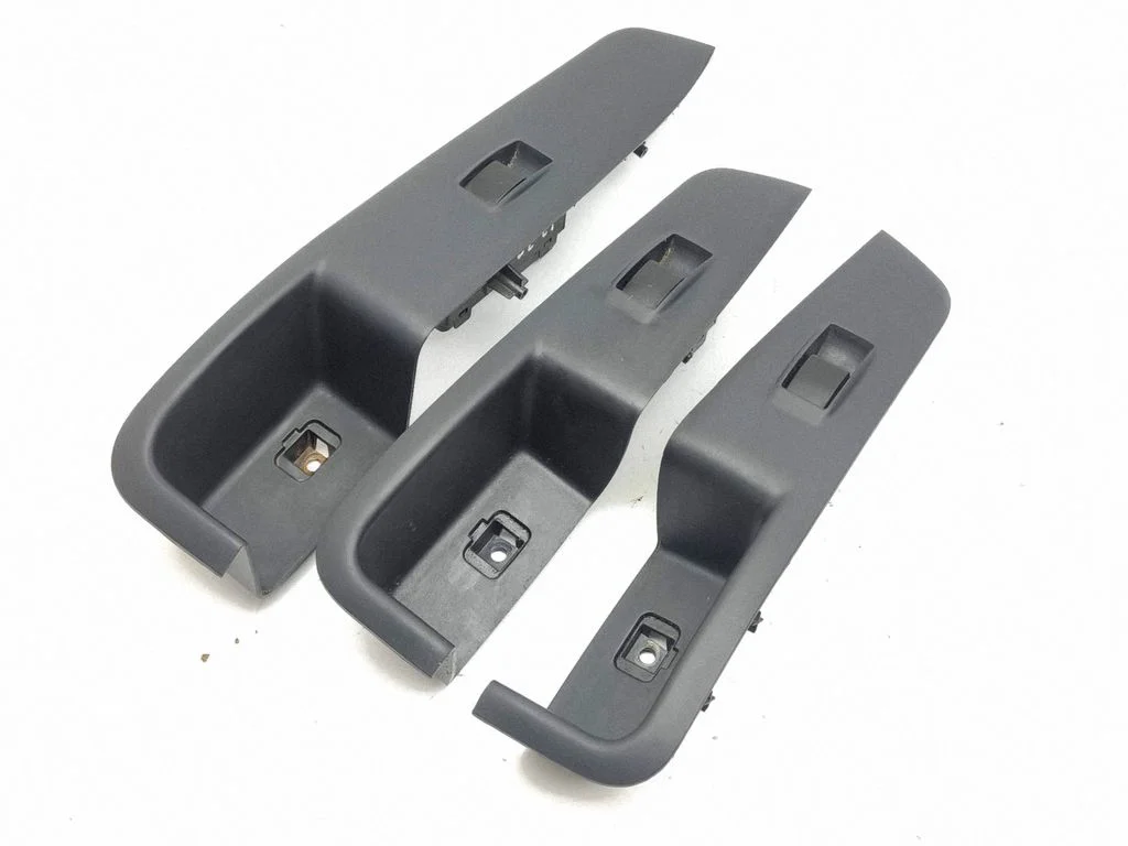 Elektrisko logu slēdzis 8608A062