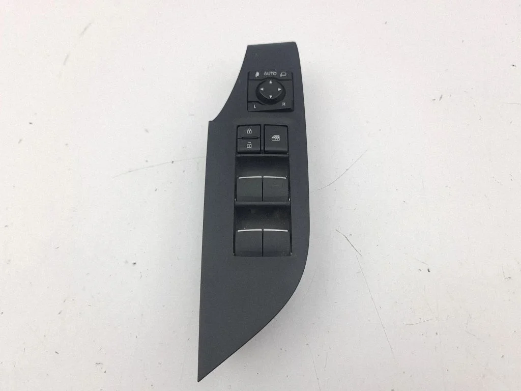 Elektriaknate lüliti 8404042050
