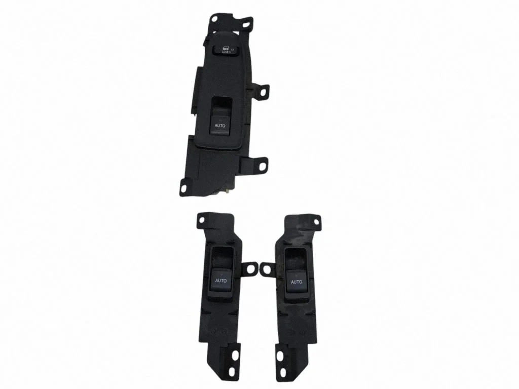 Electric window control switch 8403030110