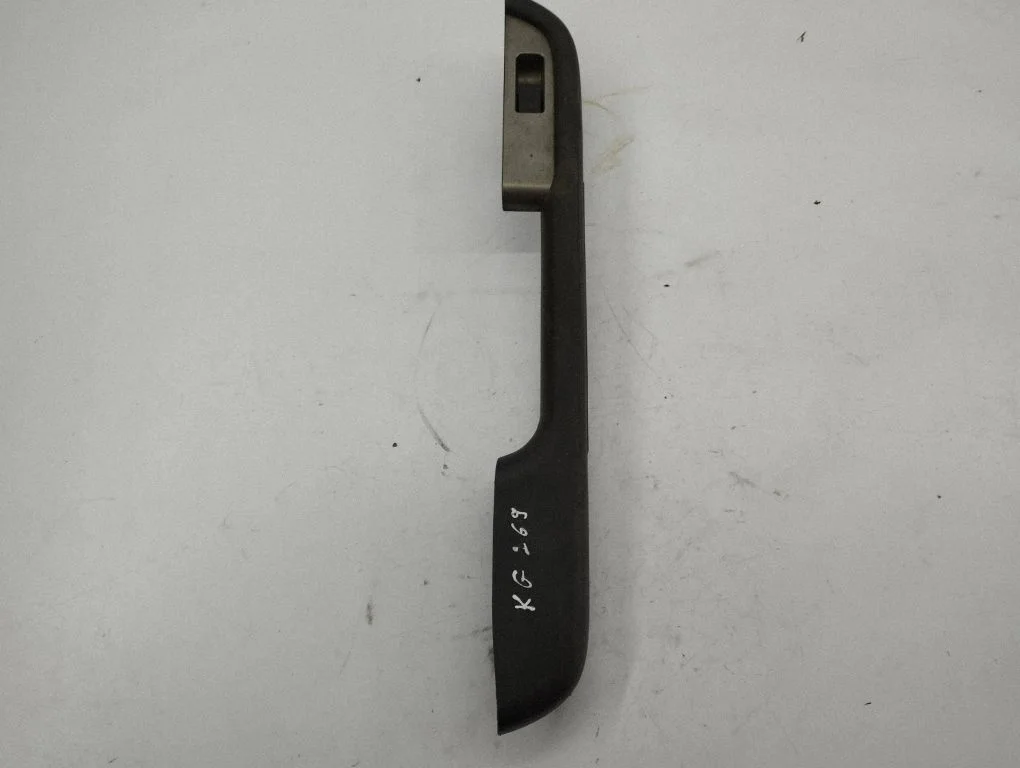 Elektrisko logu slēdzis 829498H300X