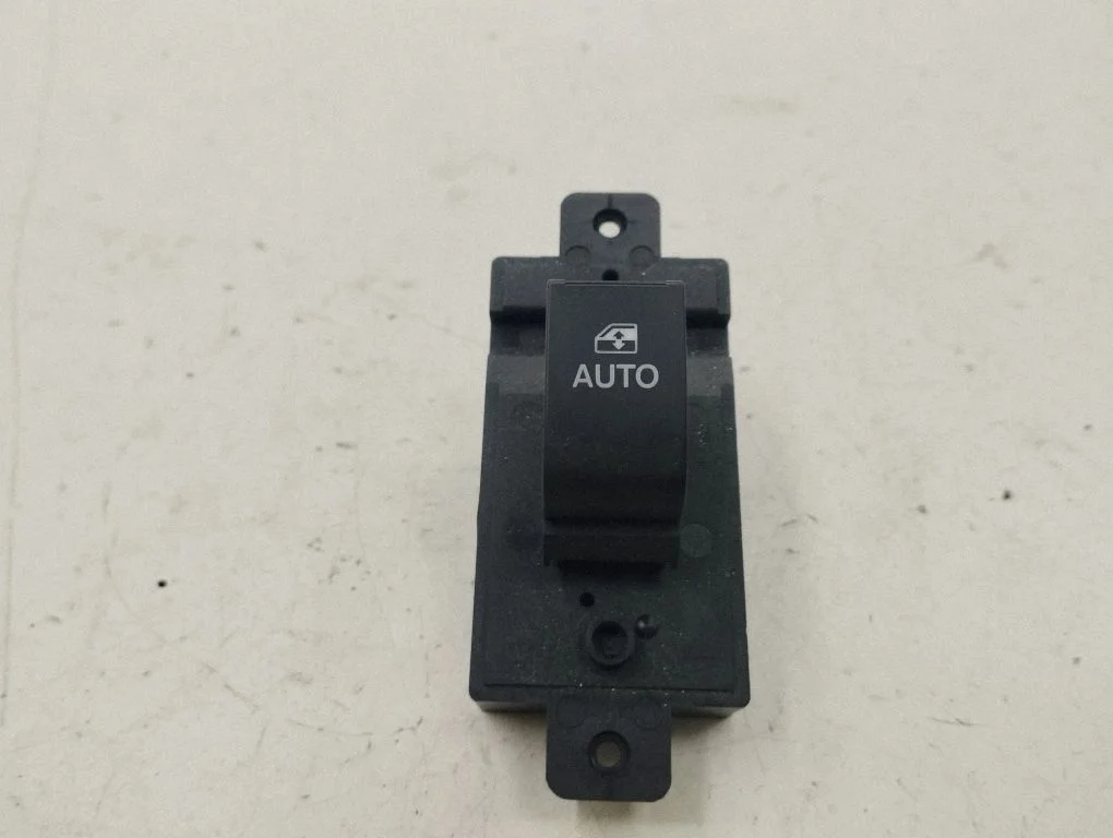 Electric window control switch 202007457