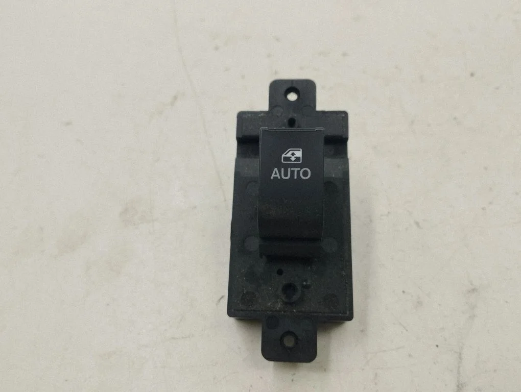 Electric window control switch 202007457
