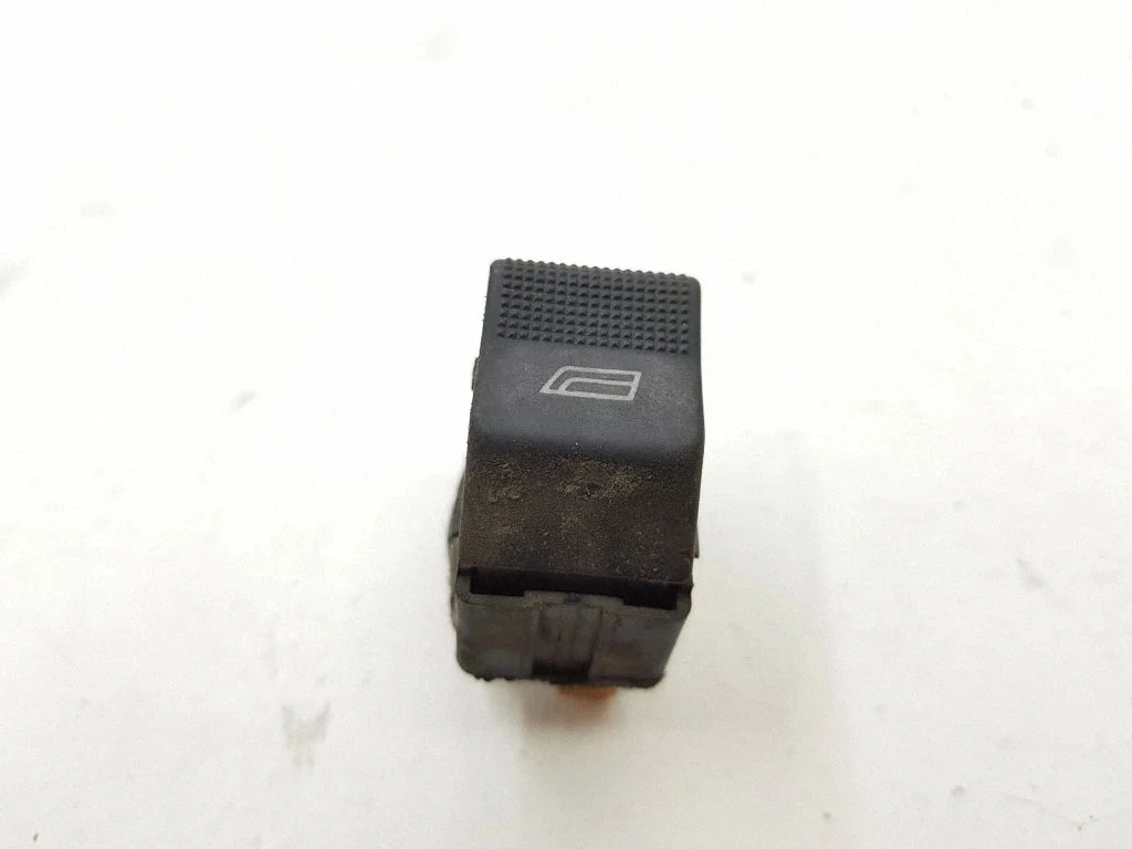 Elektriaknate lüliti – Audi A4 S4 B5 8D (1994-1999)
