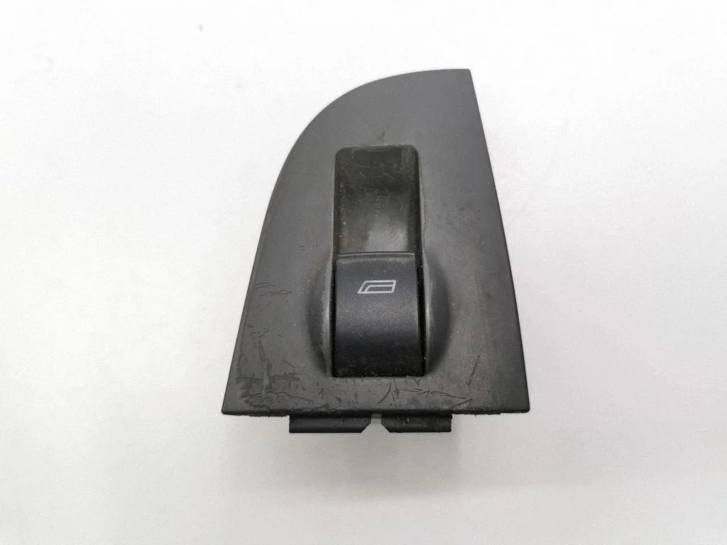 Elektrisko logu slēdzis 4B0959855