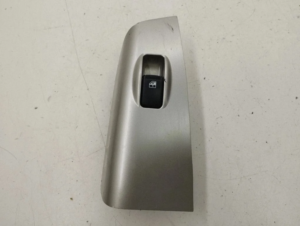 Elektrisko logu slēdzis 4835251110
