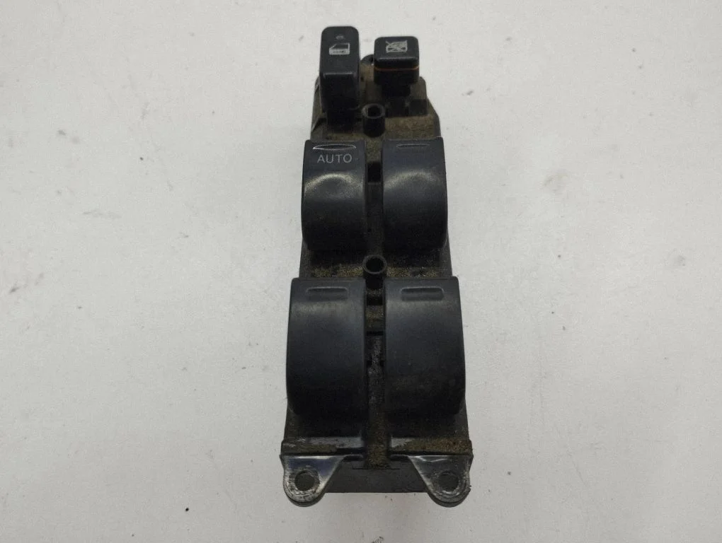 Elektrisko logu slēdzis 8482042180
