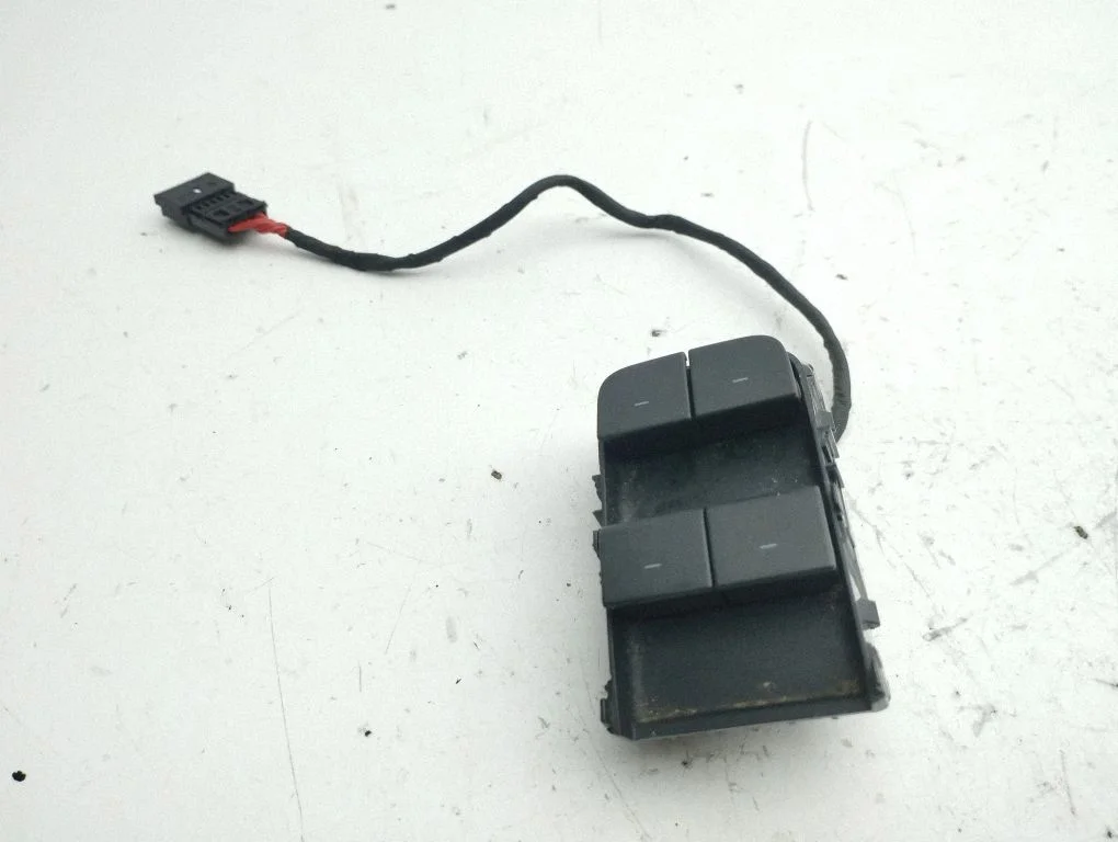 Elektriaknate lüliti – Tesla Model 3 (2017-)