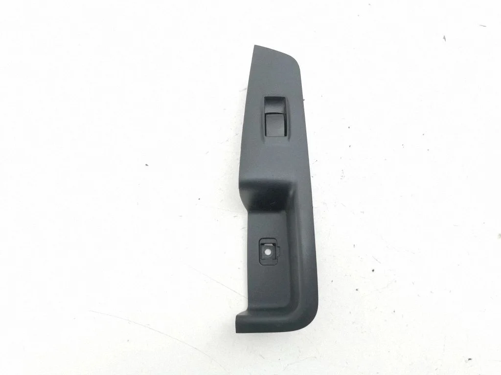 Elektrisko logu slēdzis 8608A184