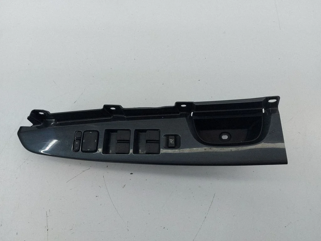 Electric window control switch EH16SW420