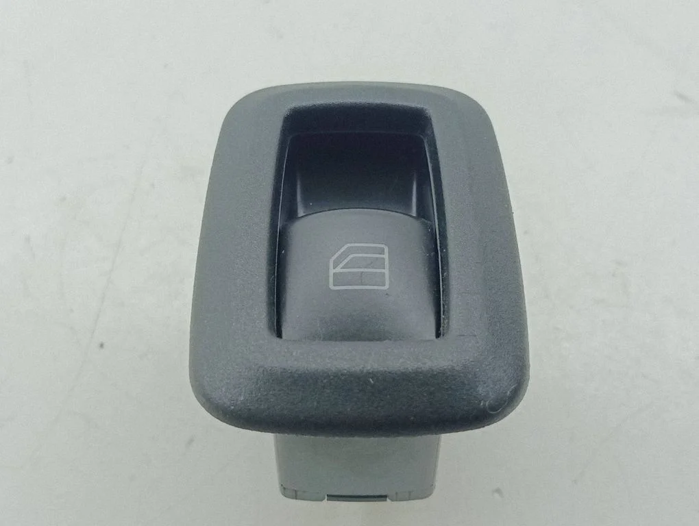 Elektrisko logu slēdzis A2518200510