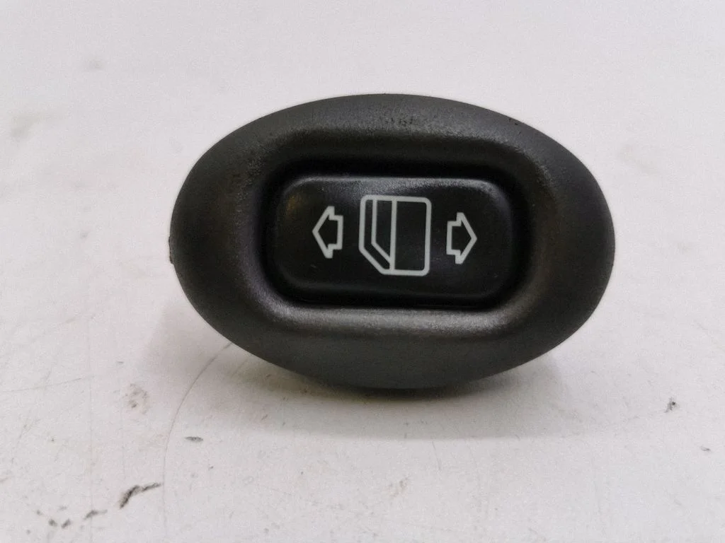 Elektrisko logu slēdzis – aizmugurējā kreisā