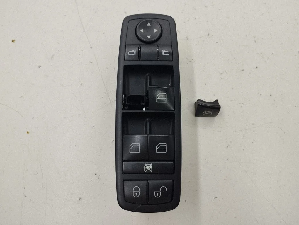 Electric window control switch A1698206610