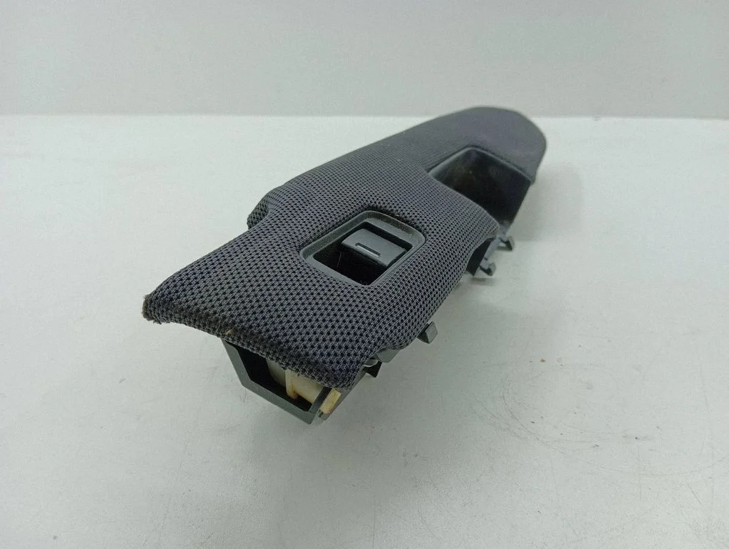 Elektrisko logu slēdzis 83770