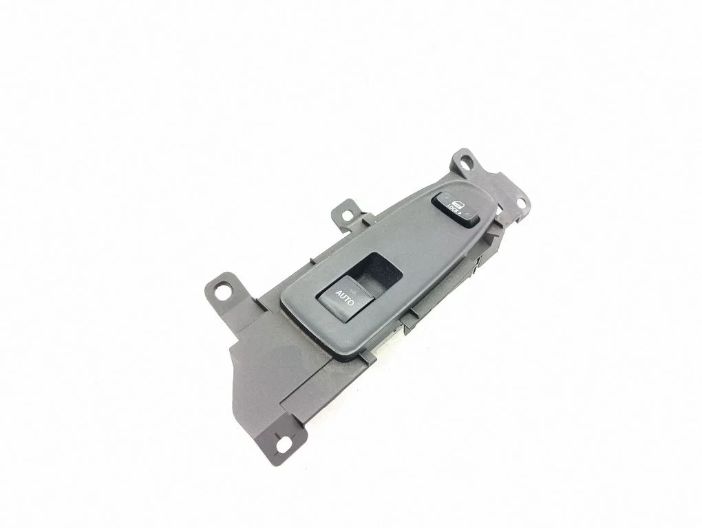 Elektrisko logu slēdzis 8403030110
