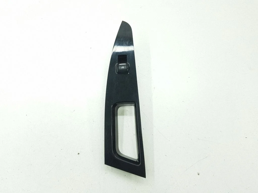 Electric window control switch DS7314A568B