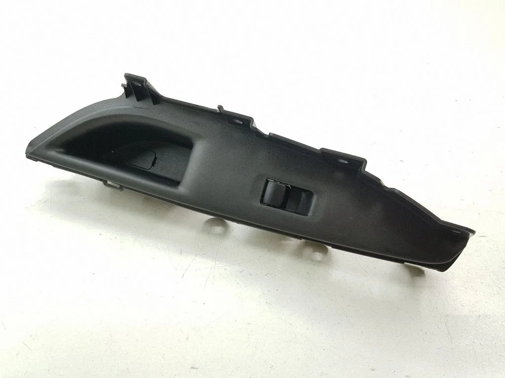 Elektrisko logu slēdzis 8608A242