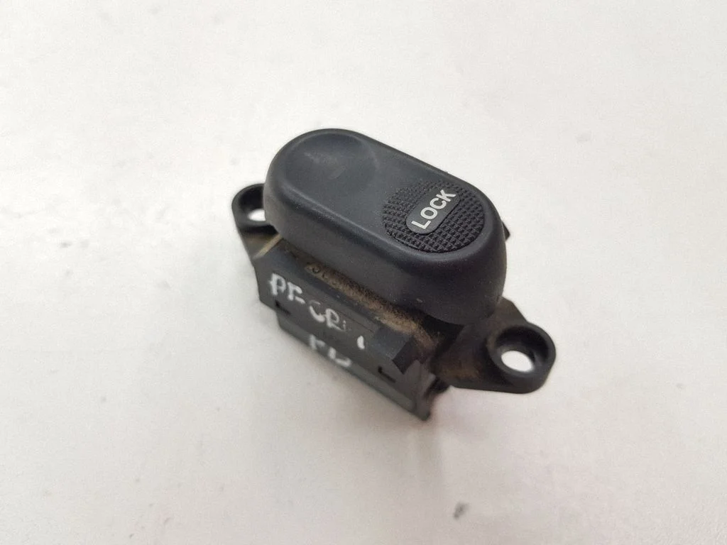 Elektrisko logu slēdzis 04671623AA