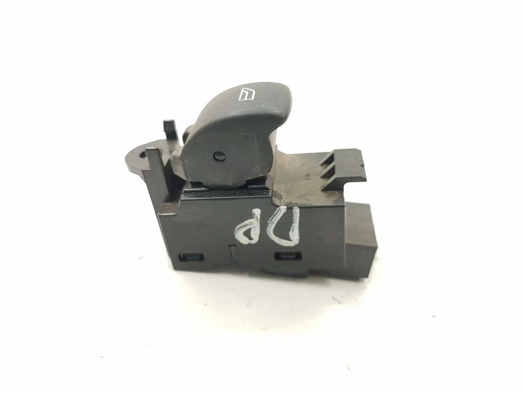 Electric window control switch 31272012
