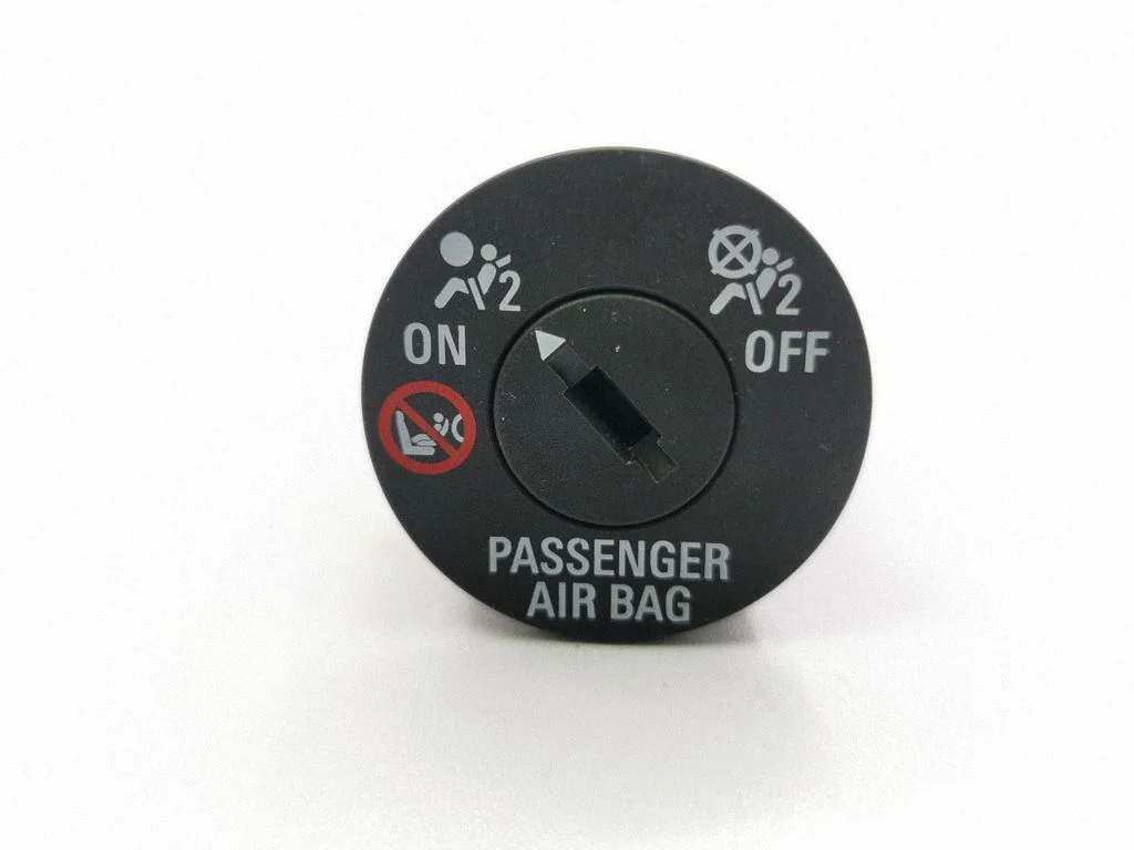Passenger airbag on/off switch – Opel Mokka (2012-2016)