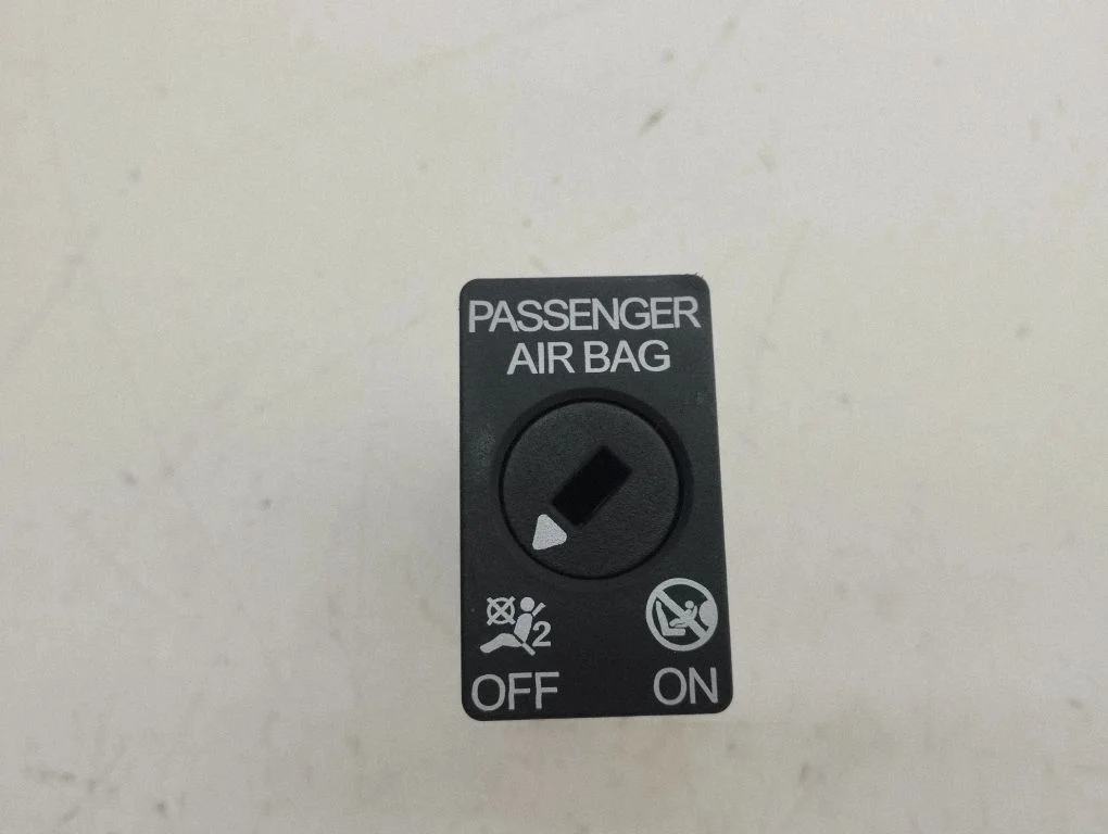 Kaassõitja turvapadja lüliti – Audi RS Q3 (2019-)