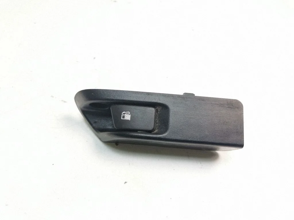 Fuel tank opening switch