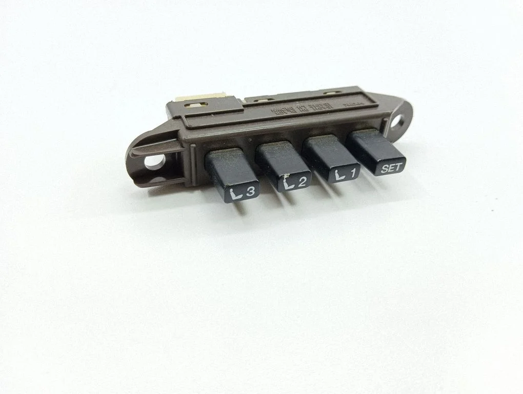 Przełącznik pamięci foteli – Lexus GS 300 350 430 450H (2005-2012)
