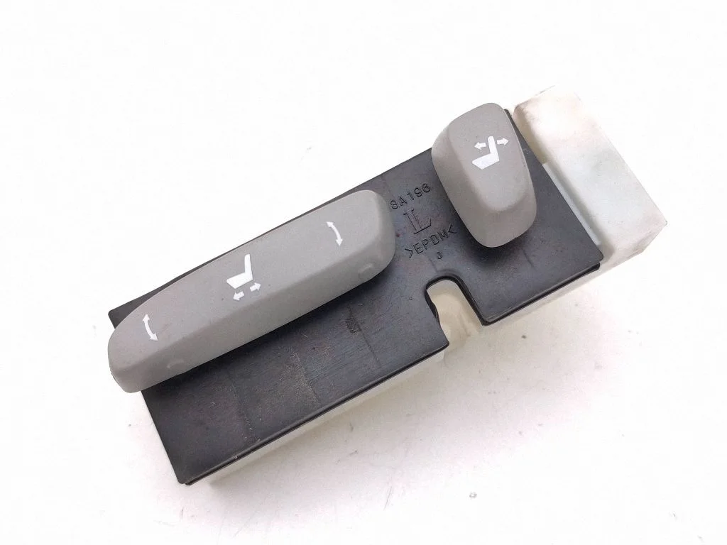 Seat control switch 8407053040