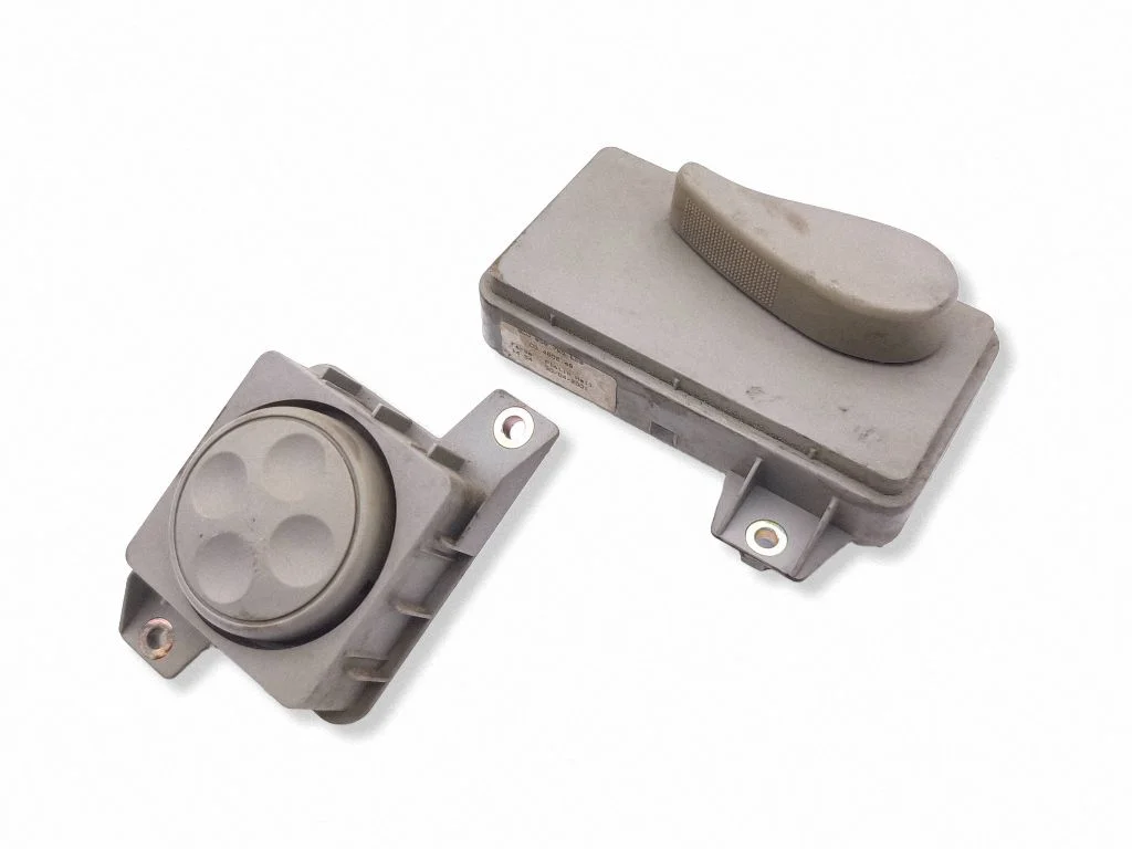 Seat control switch – Audi A6 Allroad C5 (1999-2005)