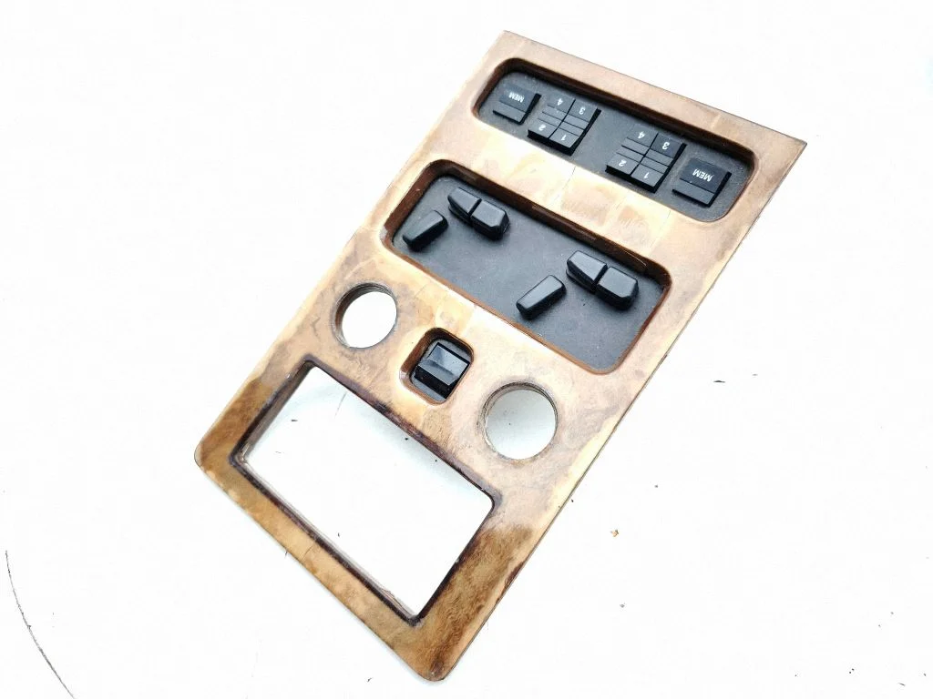 Seat control switch – Rolls-Royce Silver Spur (1980-1998)