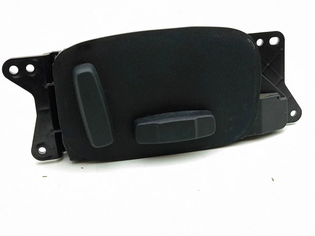 Seat control switch 505631328