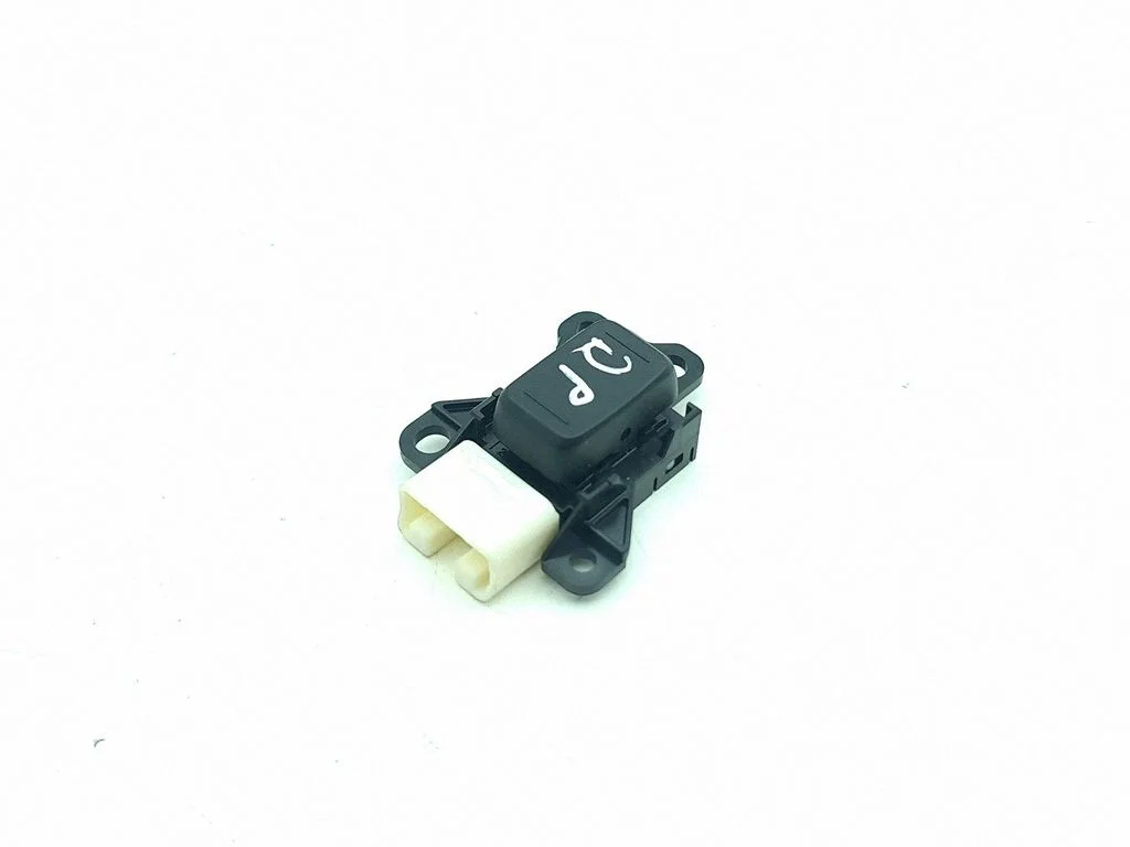 Seat control switch – front right