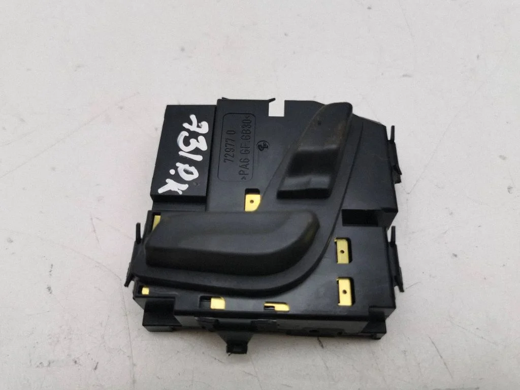 Seat control switch A2048701658