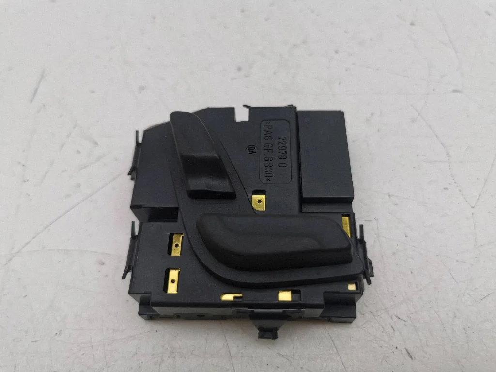 Seat control switch A2048701758