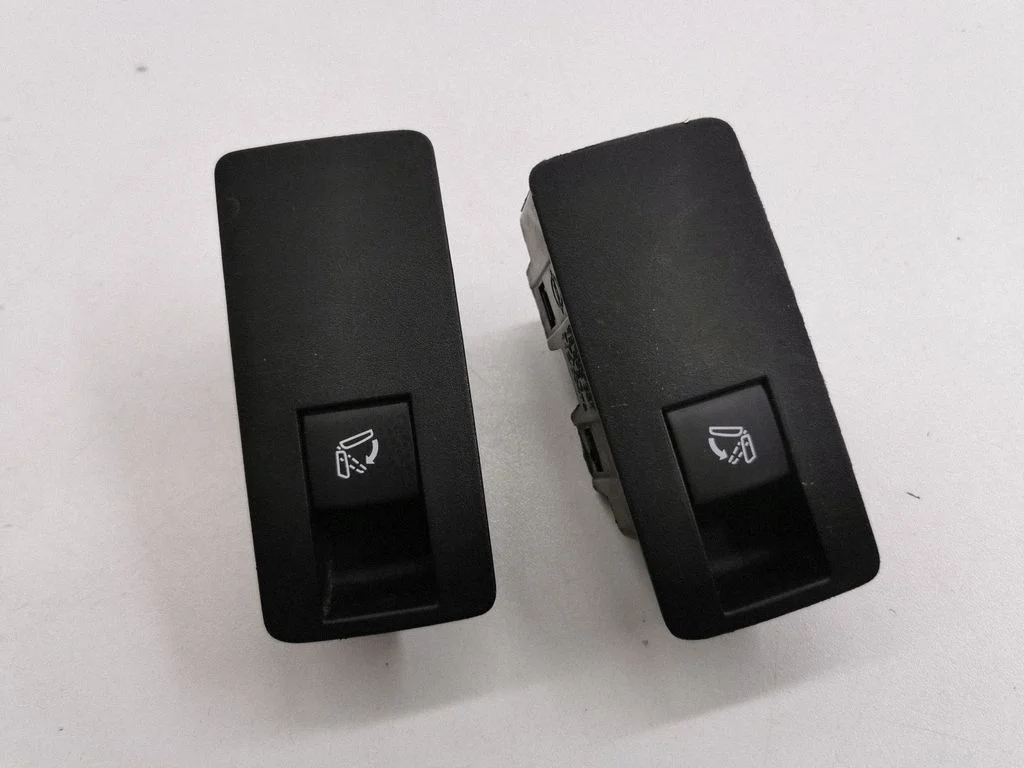 Seat control switch 322225228