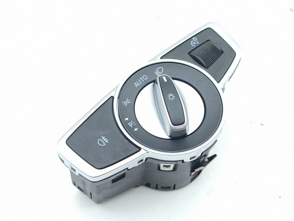 Light switch – Mercedes-Benz GLC-Class C253 (2016-)