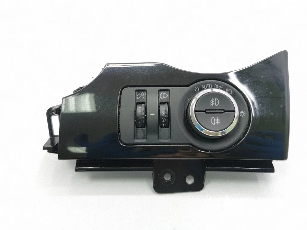 Light switch – Chevrolet Orlando (2011-)
