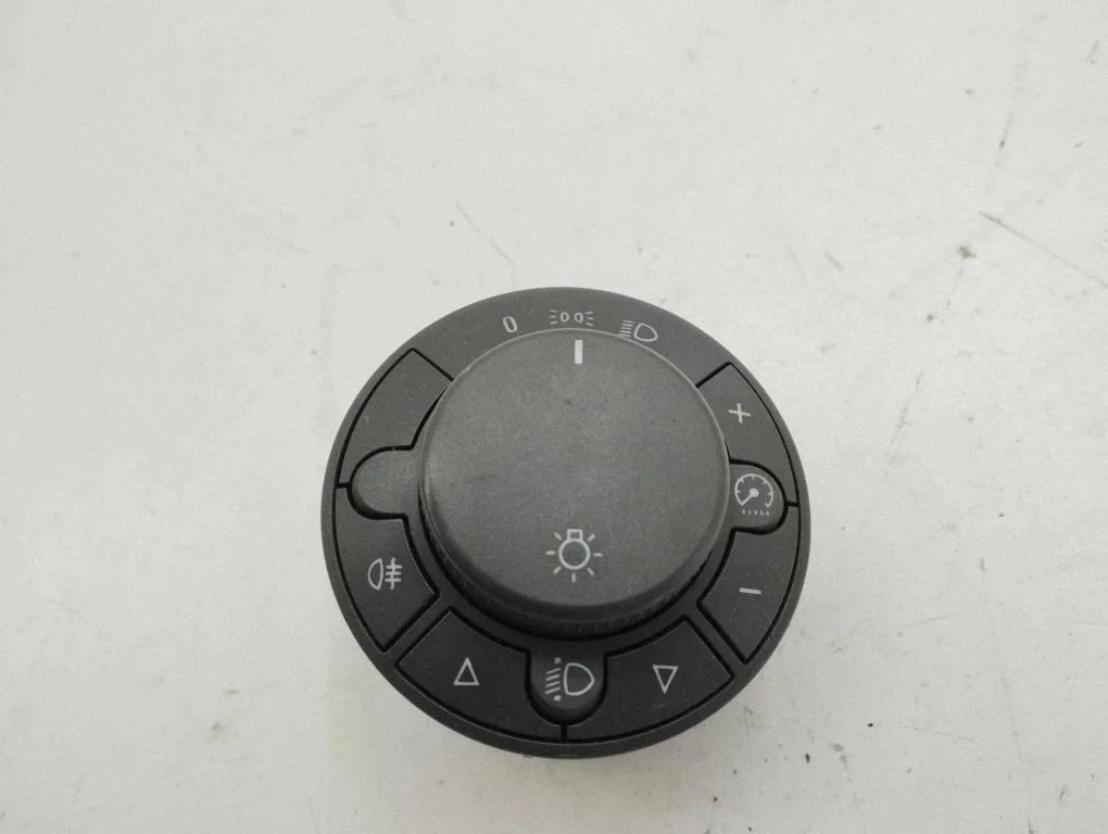 Light switch 13249396