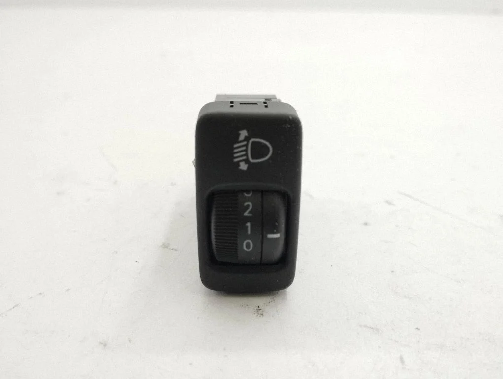 Headlight level height control switch 5705