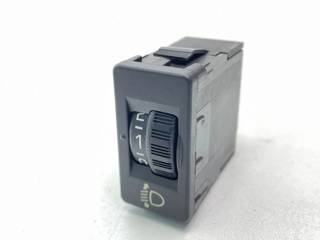 Headlight level height control switch 96366692XT