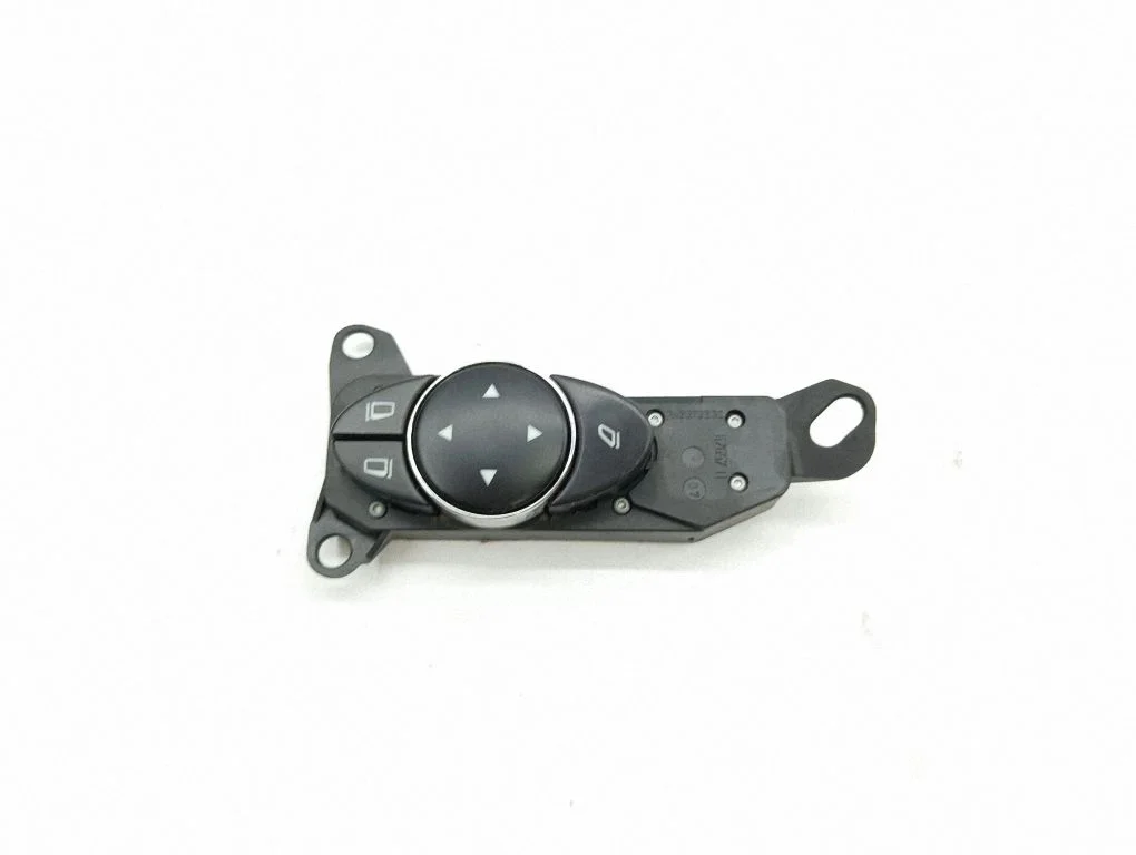 Wing mirror switch 2118216079