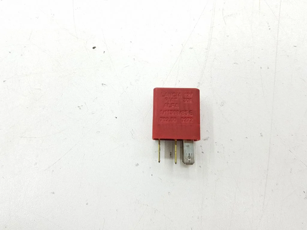 Other relay 11130885E