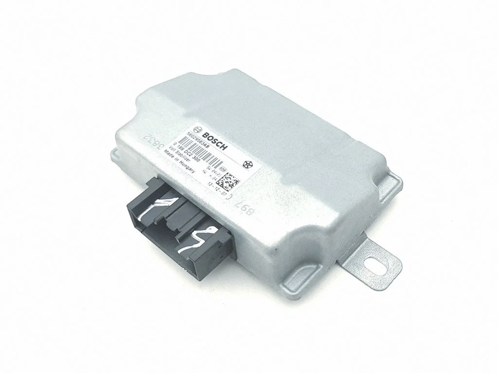 Current control relay – Maserati Ghibli (2013-)