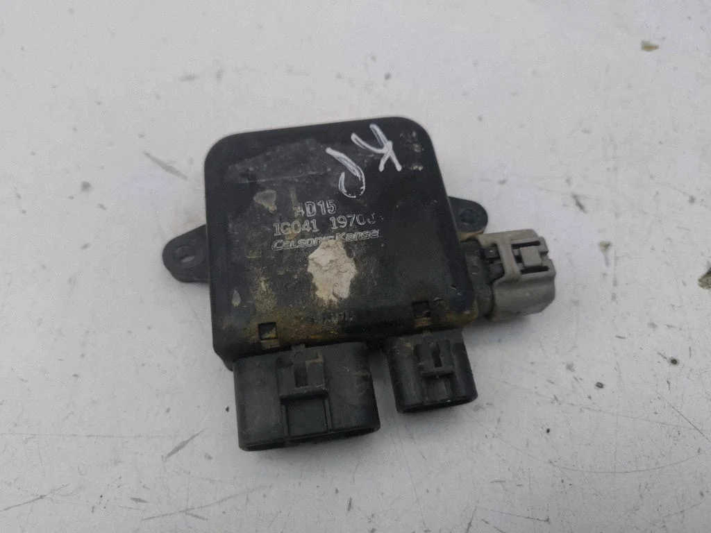 Jahutusventilaatori relee 1G04119700