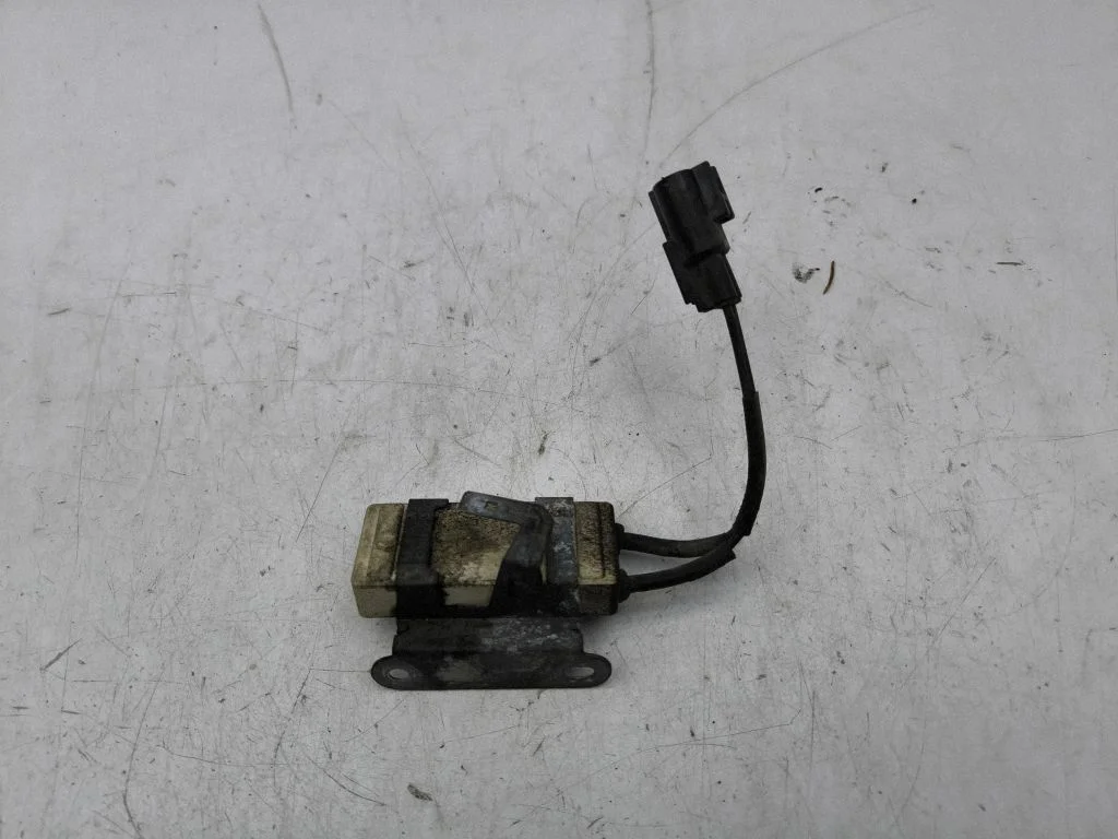 Coolant fan relay 2468105731A
