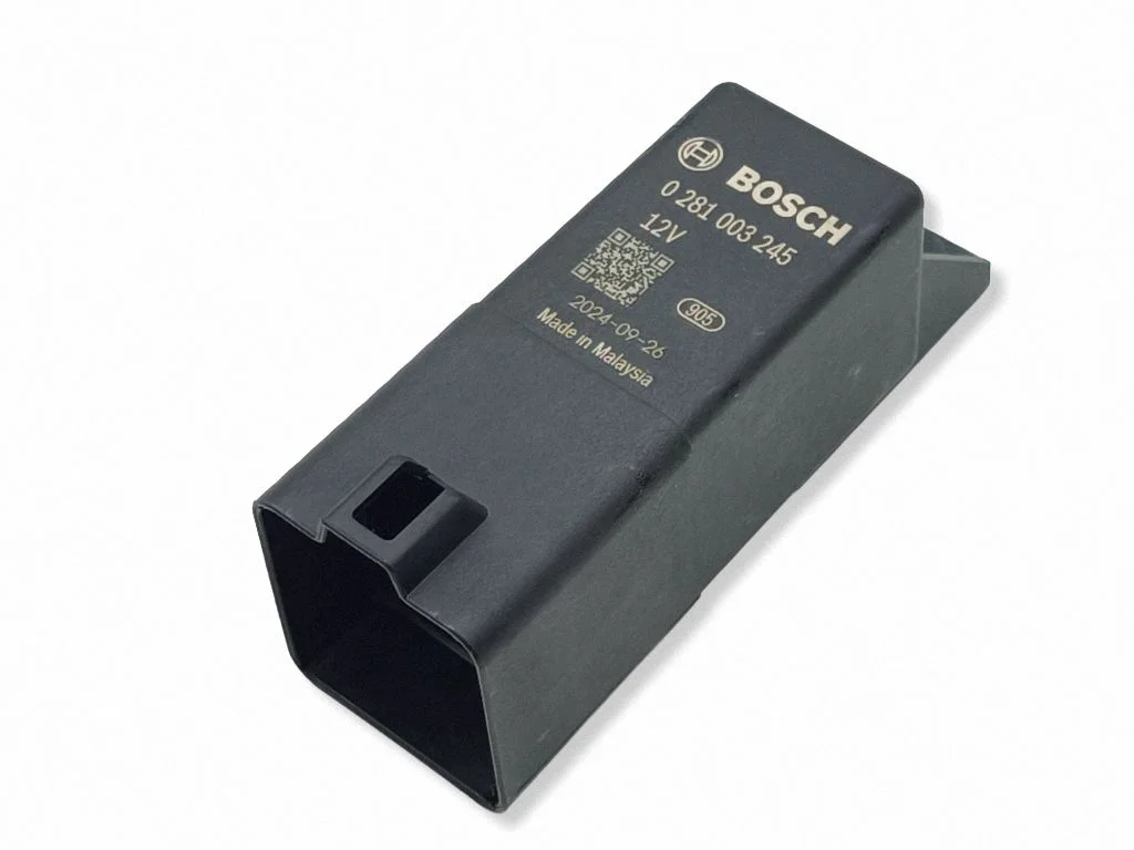Kvēlsveču priekšuzsildes relejs 0281003245