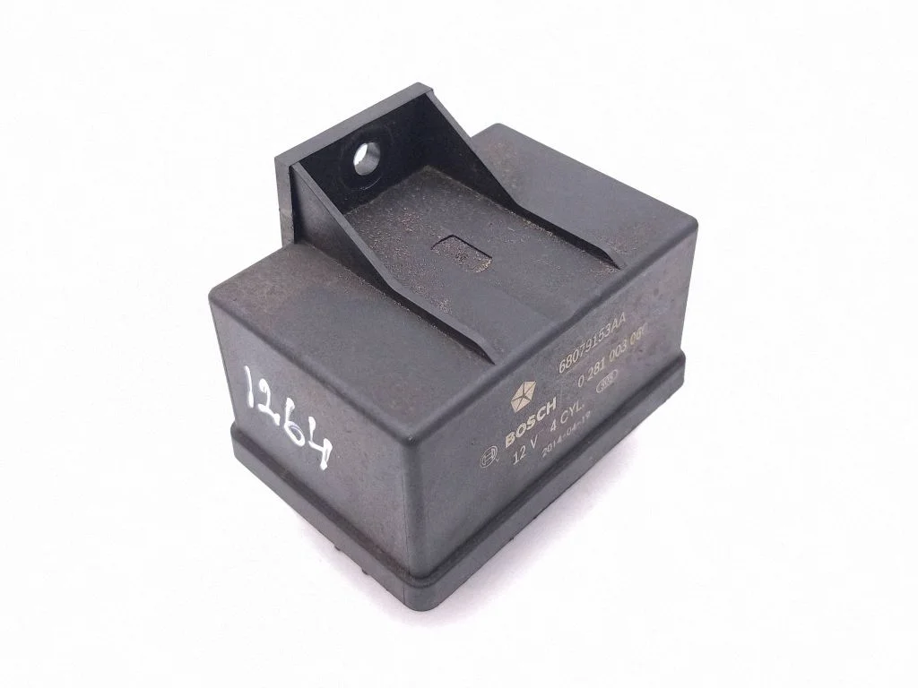 Glow plug pre-heat relay 68079153AA