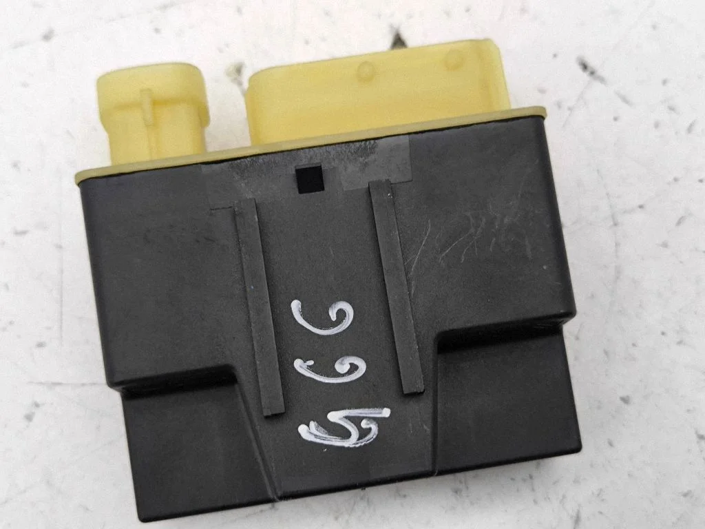 Glow plug pre-heat relay – Citroen C4 Grand Picasso (2013-2018)