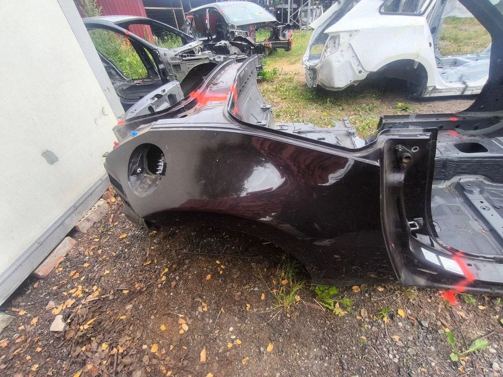 Rear quarter panel – right