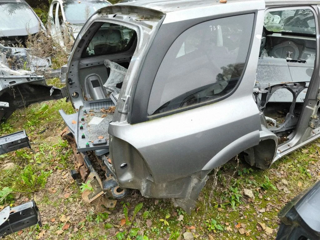 Rear quarter panel – right