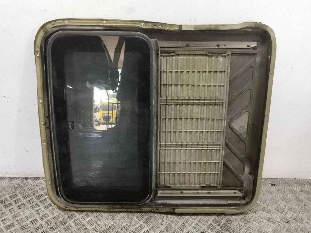 Sunroof set – Ford Orion (1991-1993)